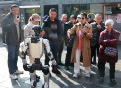 成都启动第三批机械人取人工智能实景验证勾当